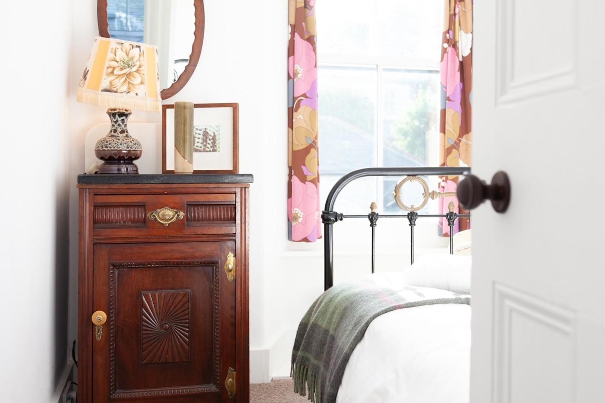 Janies Cottage~ Mousehole~Eclectic Interiors & Vintage Charm Екстериор снимка